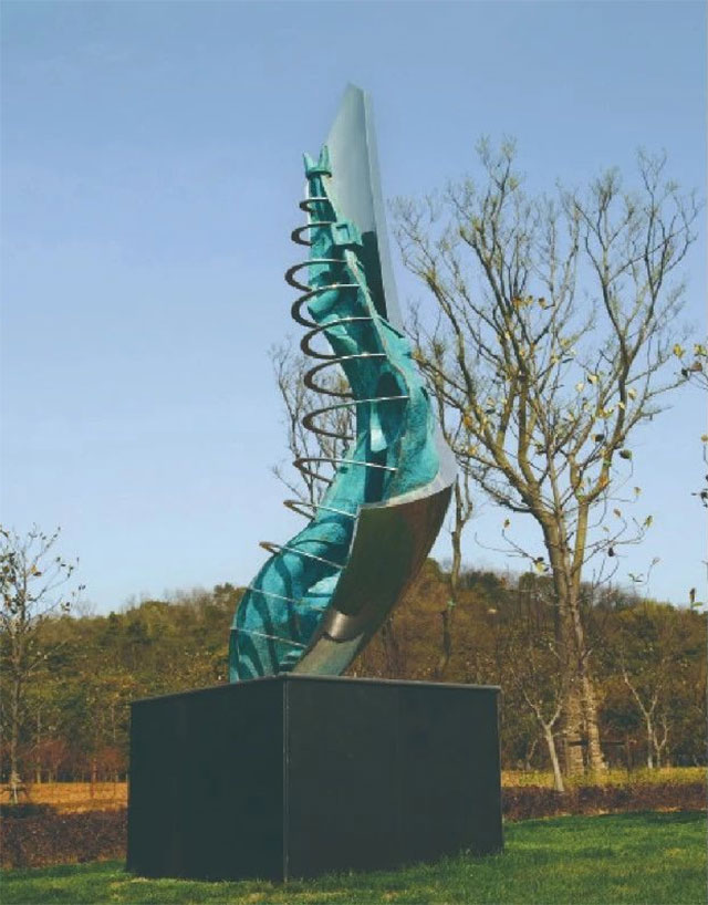 芜湖雕塑公园雕塑生长的力量.jpg